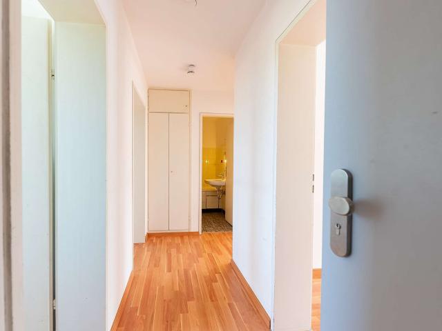 Wohnung kaufen in Thalkirchen-Obersendling-Forstenried-Fürstenried-Solln, München
