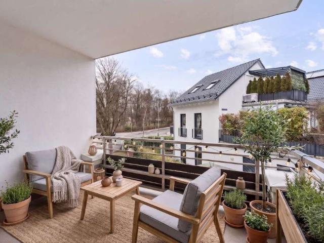 Wohnung kaufen in Thalkirchen-Obersendling-Forstenried-Fürstenried-Solln, München