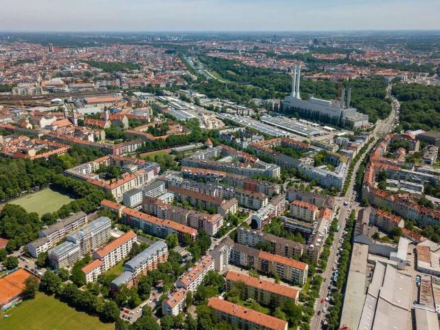 Wohnung kaufen in Thalkirchen-Obersendling-Forstenried-Fürstenried-Solln, München