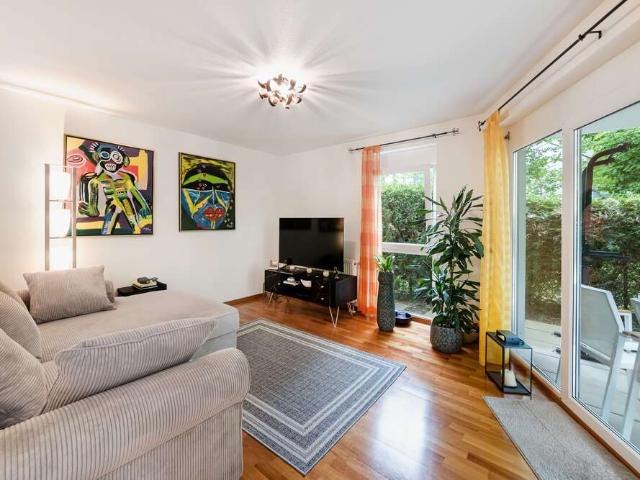 Wohnung kaufen in Thalkirchen-Obersendling-Forstenried-Fürstenried-Solln, München