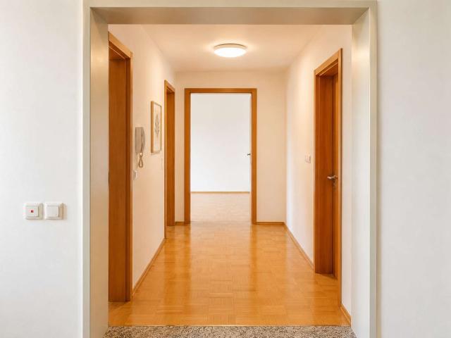 Wohnung kaufen in Thalkirchen-Obersendling-Forstenried-Fürstenried-Solln, München