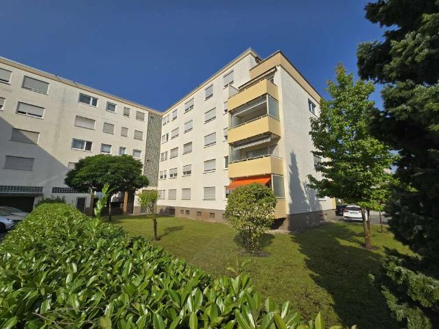 Wohnung kaufen in Nauheim, Hessen