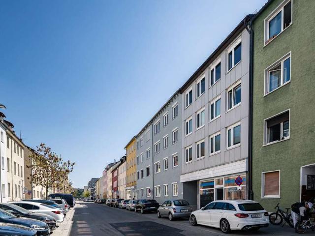Wohnung kaufen in Neu-Ulm, Bayern