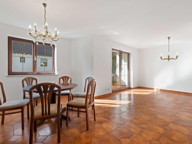 Wohnung kaufen in Neusäß, Bayern