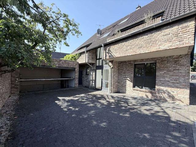 Wohnung kaufen in Erfttal, Neuss