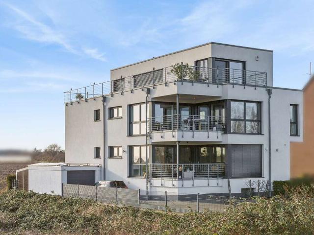 Wohnung kaufen in Grimlinghausen, Neuss