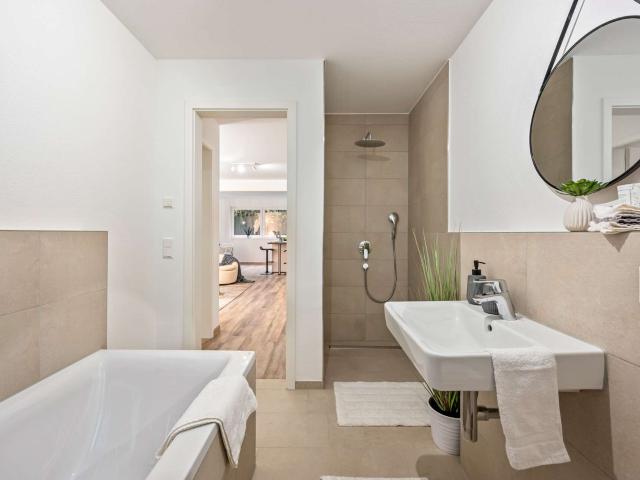 Wohnung kaufen in Oberhausen-Rheinhausen, Baden-Württemberg