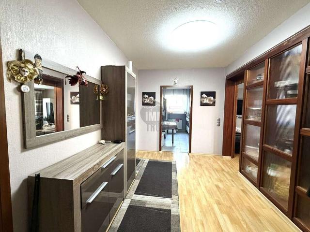 Wohnung kaufen in Petersberg, Hessen