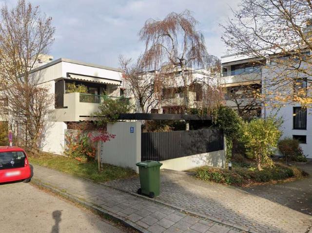 Wohnung kaufen in Putzbrunn, Bayern