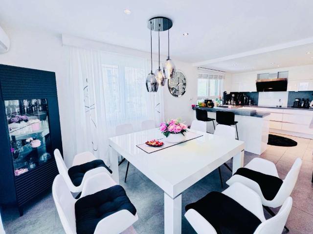 Wohnung kaufen in Raunheim, Hessen