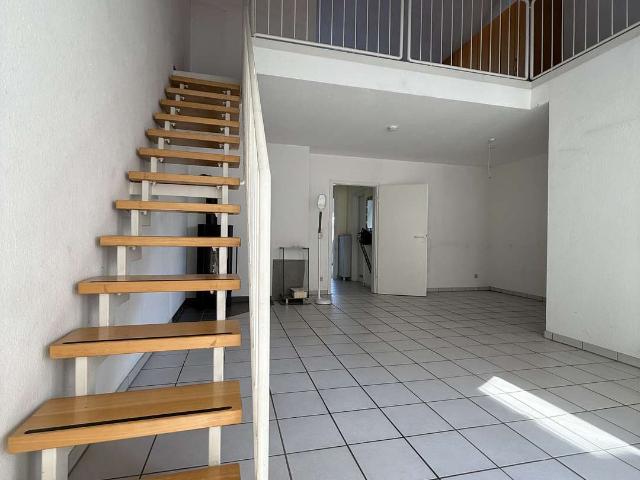 Wohnung kaufen in Schwalbach, Hessen