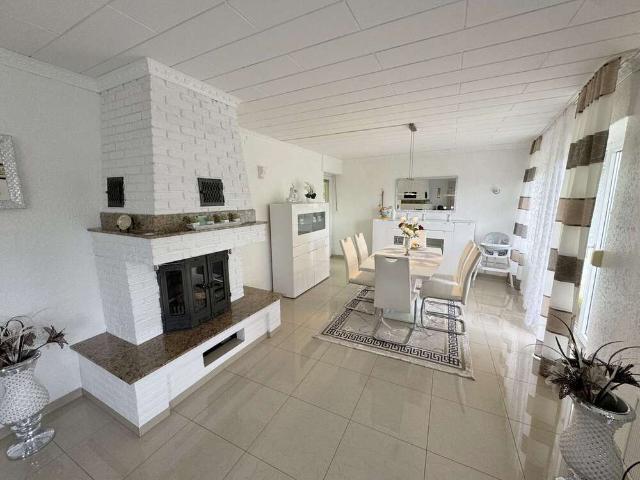 Wohnung kaufen in Dreesch, Siegburg