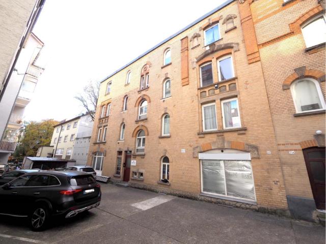 Wohnung kaufen in Karlshöhe, Stuttgart