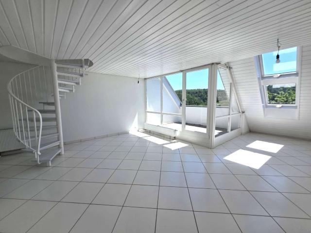 Wohnung kaufen in Karlshöhe, Stuttgart