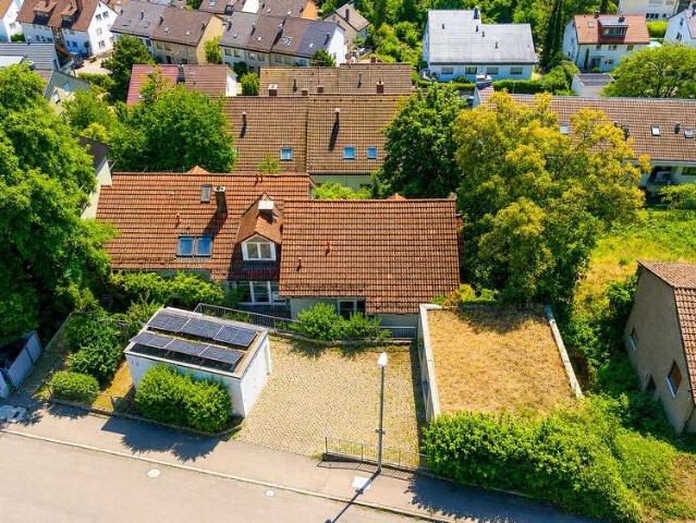 Wohnung kaufen in Lauchäcker, Stuttgart