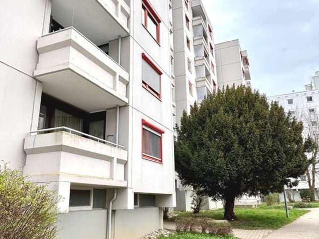 Wohnung kaufen in Lauchäcker, Stuttgart