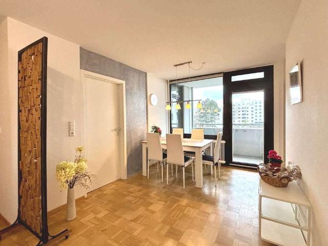 Wohnung kaufen in Lauchäcker, Stuttgart