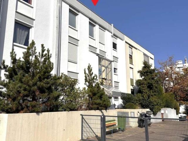 Wohnung kaufen in Zuffenhausen, Stuttgart