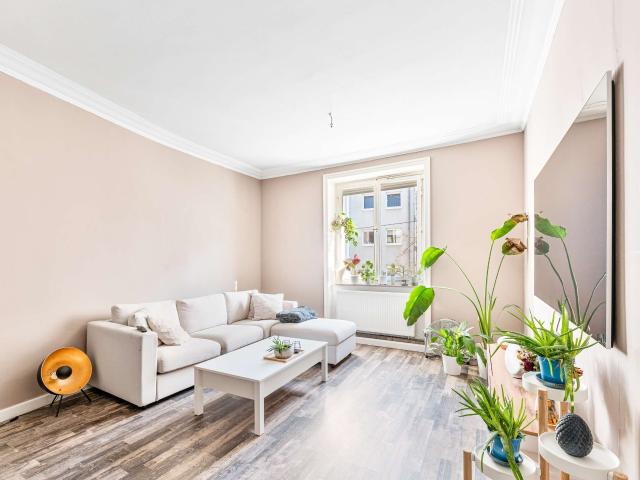 Wohnung kaufen in Karlshöhe, Stuttgart