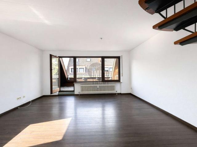 Wohnung kaufen in Zuffenhausen, Stuttgart