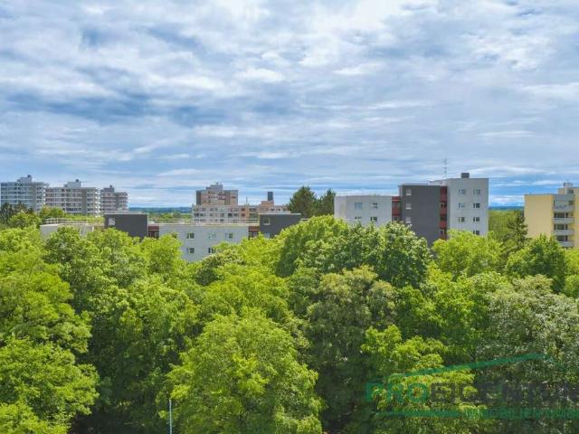 Wohnung kaufen in Am Wald, Taufkirchen