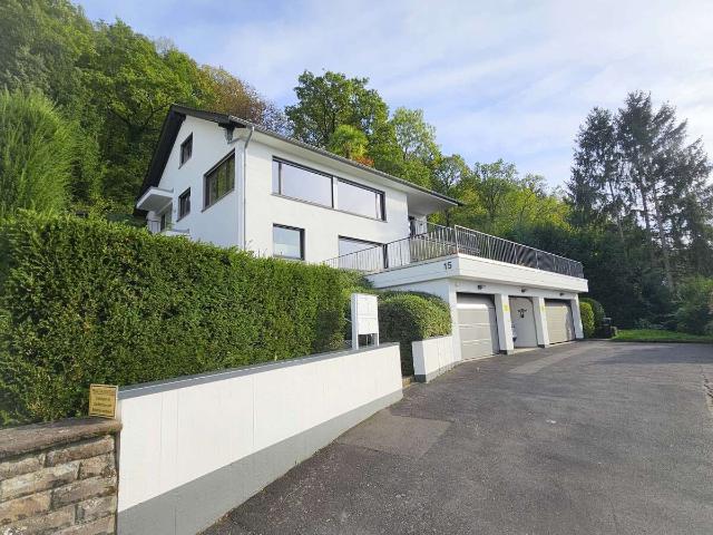 Wohnung kaufen in Scheuren, Unkel
