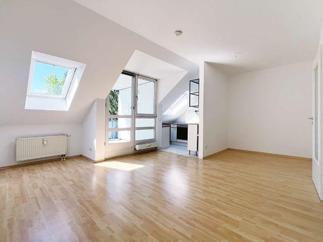 Wohnung kaufen in Unterhaching, Bayern