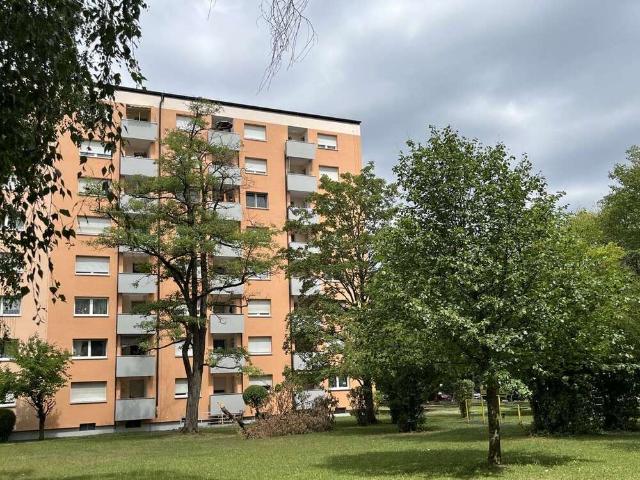 Wohnung kaufen in Unterhaching, Bayern