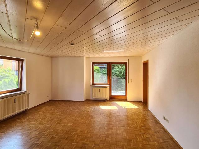 Wohnung kaufen in Rathausplatz, Weissach