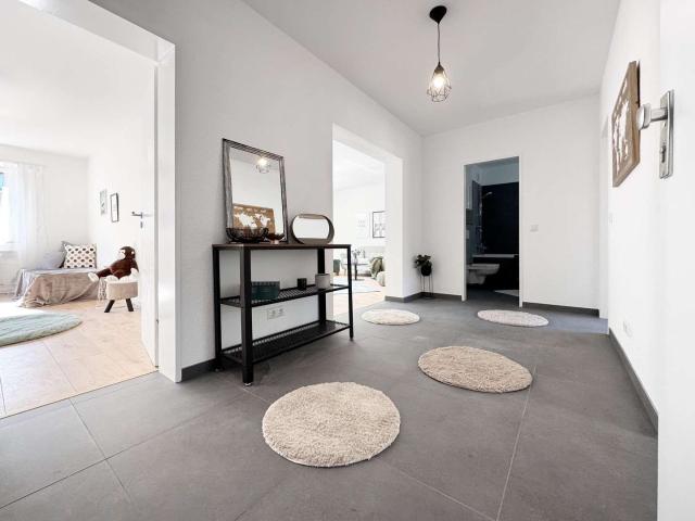 Etagenwohnung kaufen in Wiesbaden, Schierstein