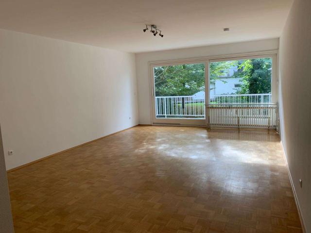 Wohnung kaufen in Südost, Wiesbaden