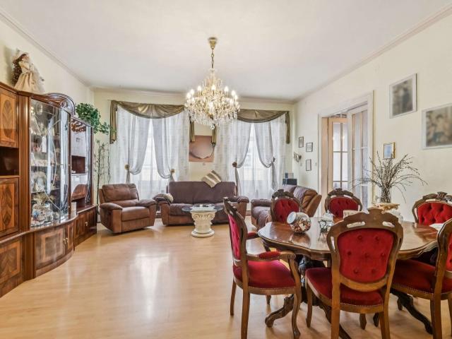 Wohnung kaufen in Südost, Wiesbaden