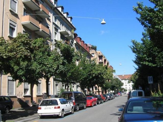 Apartment mieten in Einigen, Zürich
