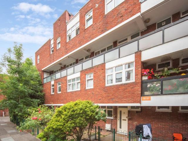 Apartment for rent in London Borough of Wandsworth, Greater London