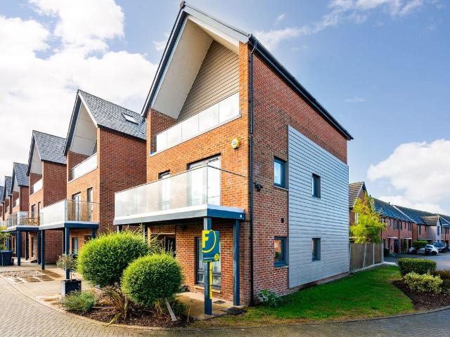 House for rent in Old Woking, Woking