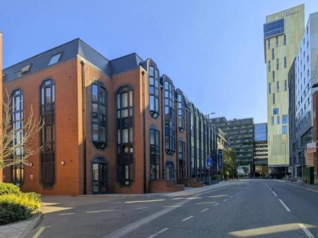 Apartment for rent in Horsell, Woking