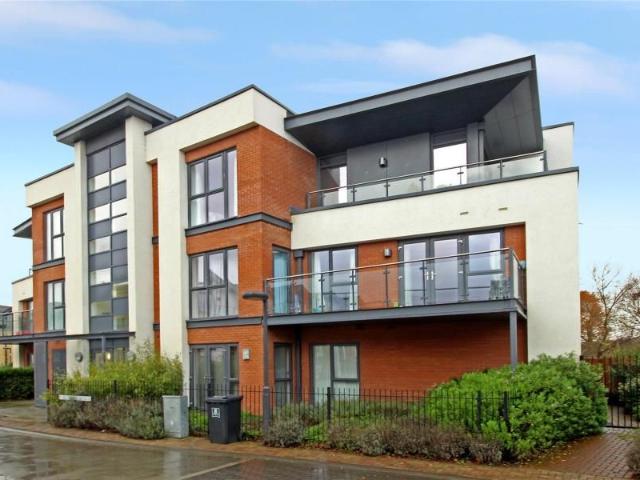 Apartment for rent in Westfield, Woking