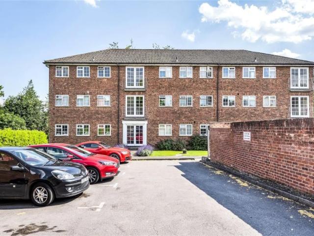 Apartment for rent in Westfield, Woking