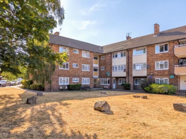 House for rent in Sheerwater, Woking