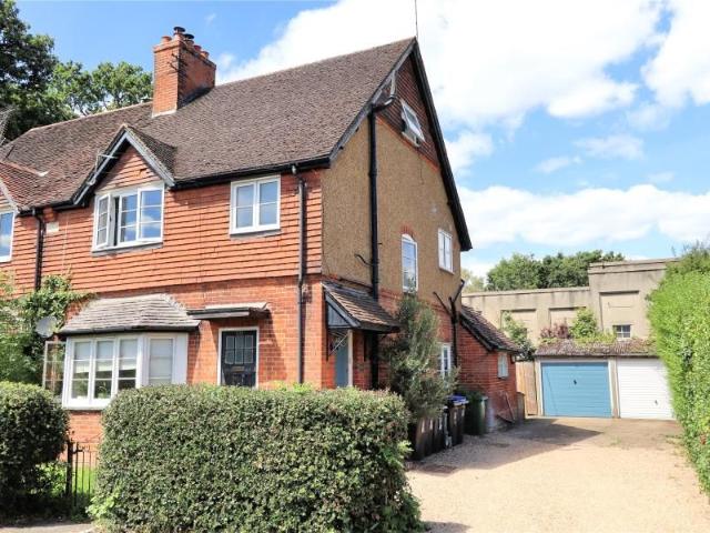 House for rent in Horsell, Woking