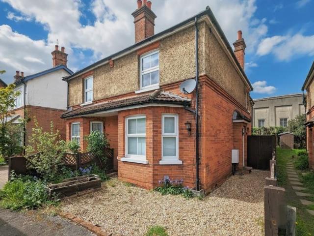 House for rent in Horsell, Woking