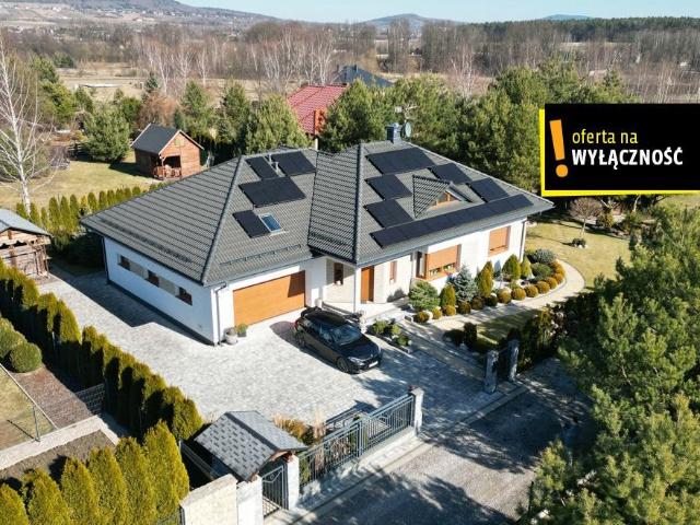 Dom na sprzedaż w Świętokrzyskie