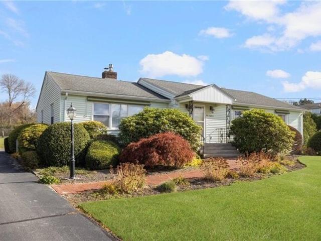 House for sale in Middletown, Rhode Island