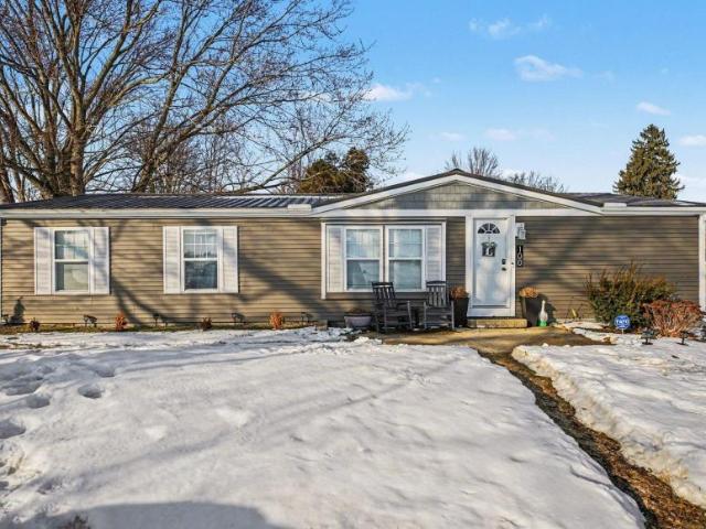House for sale in Wolcottville, Indiana