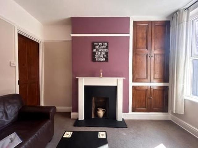 Room for rent in New Normanton, East Midlands