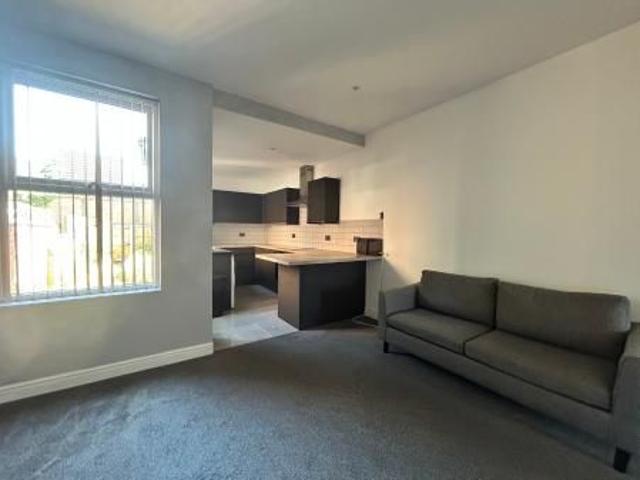 Room for rent in New Normanton, East Midlands