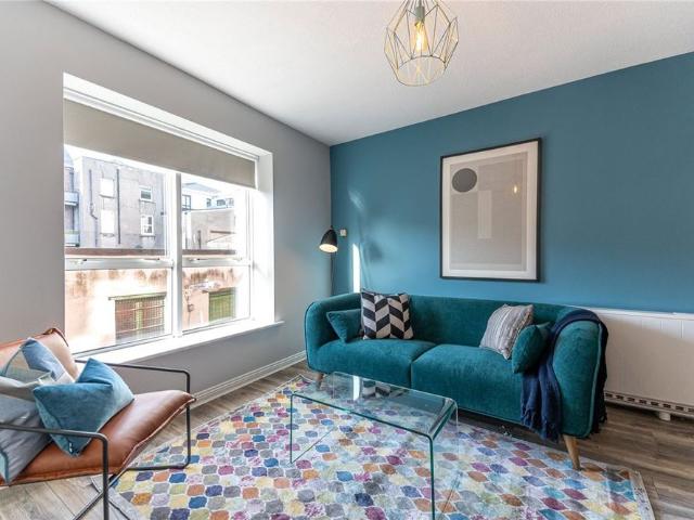 Apartment to rent in Bluebell, North Tipperary