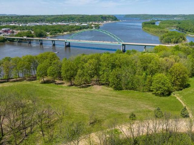 Land for sale in Hazel Green, Wisconsin