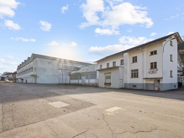 Atelier mieten in Lü