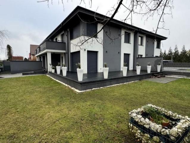 Dom na sprzedaż w Kamień Pomorski, Zachodniopomorskie